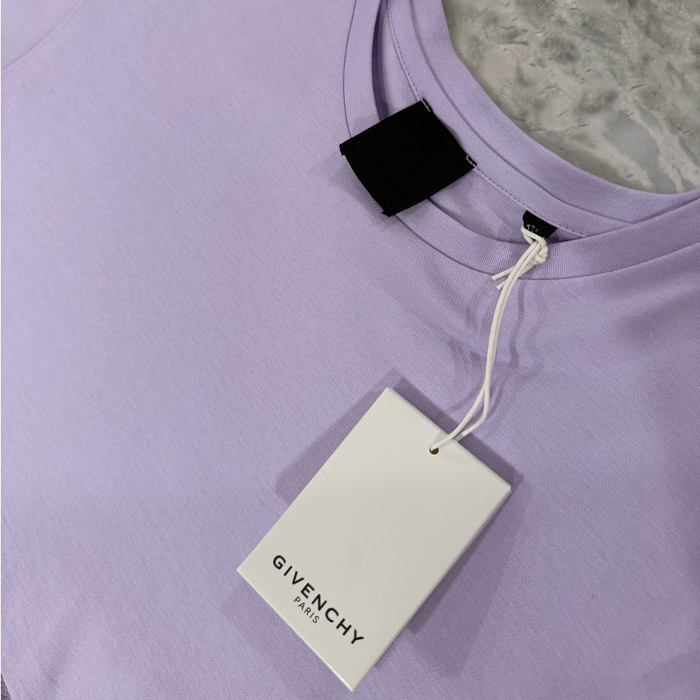 💜NWT authentic Givenchy Lavender T-Shirt - Picture 4 of 8
